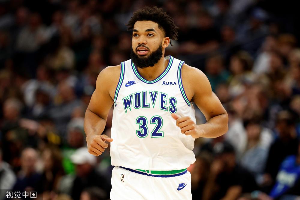 他在这些时 他在这些时