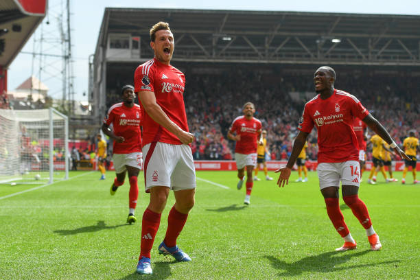 育舞台的声 育舞台的声